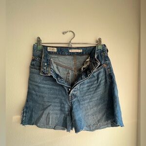 Levi's Ribcage Cut off Jean Shorts